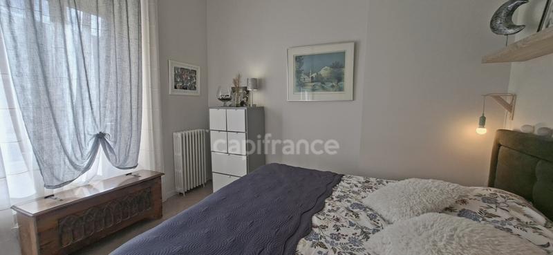 Appartement bourgeois - 103 m² - 3 pièces