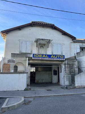 Maison ancienne - 245 m² - 6 pièces