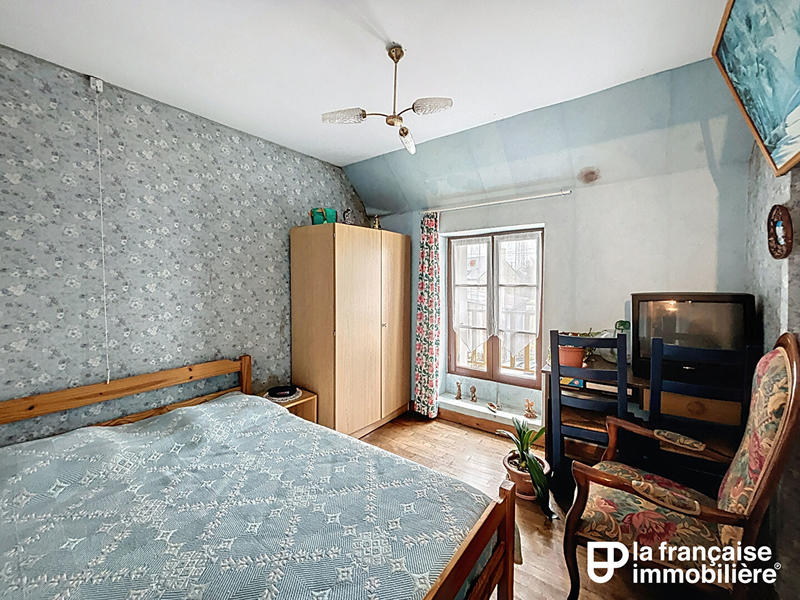 Maison - 79 m² - 6 pièces