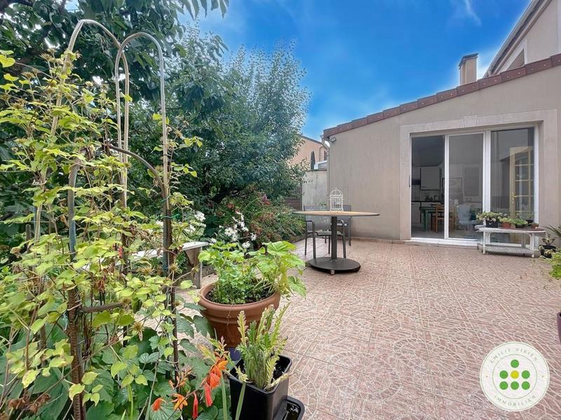 Maison - 186 m² - 8 pièces