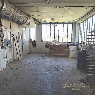 Local artisanal - 1 300 m²