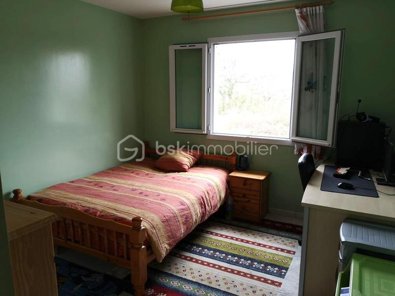 Maison - 183 m² - 8 pièces