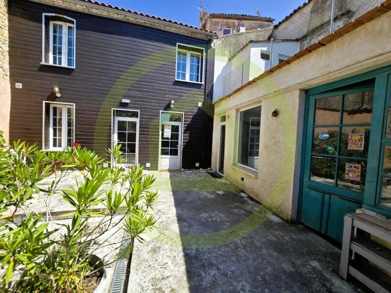 Maison - 142 m² - 6 pièces