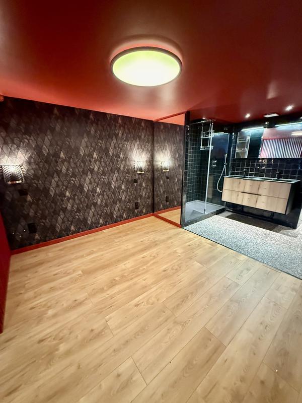 Appartement - 53 m² - 38 pièces