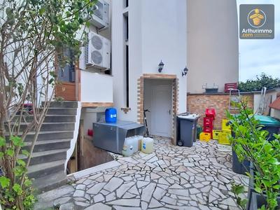 Magasins - 165 m² - 3 pièces