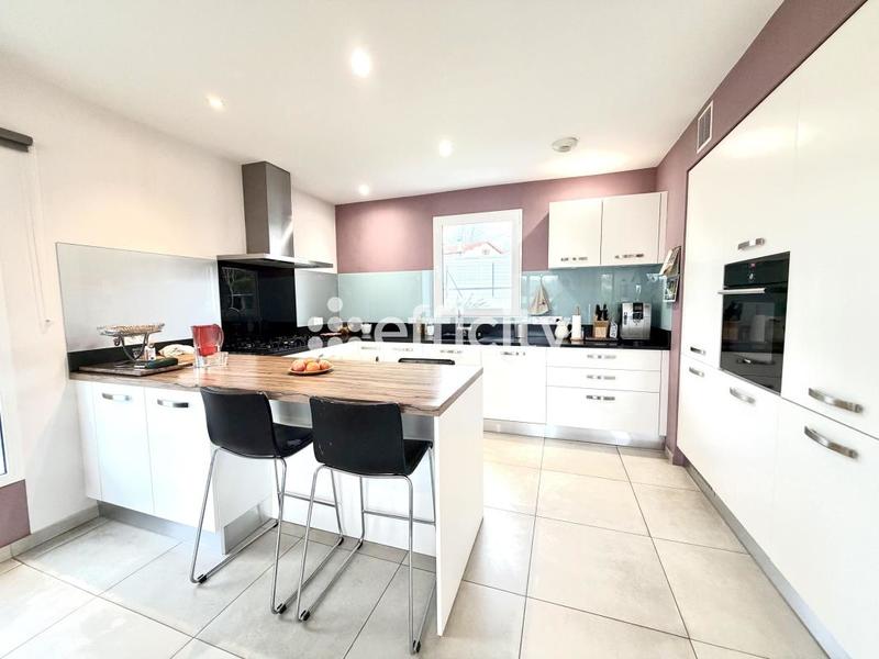 Maison - 127 m² - 4 pièces