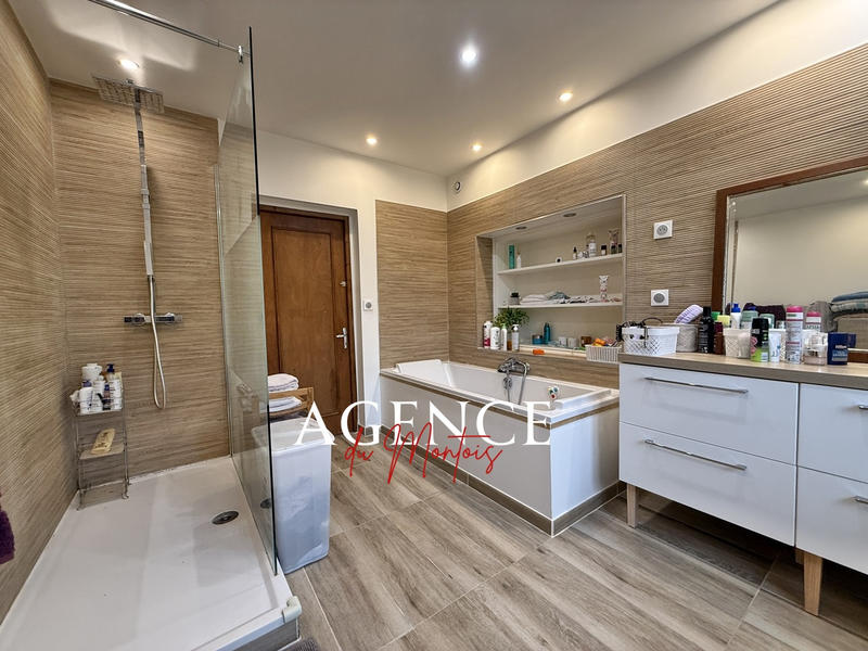 Maison - 131 m² - 5 pièces