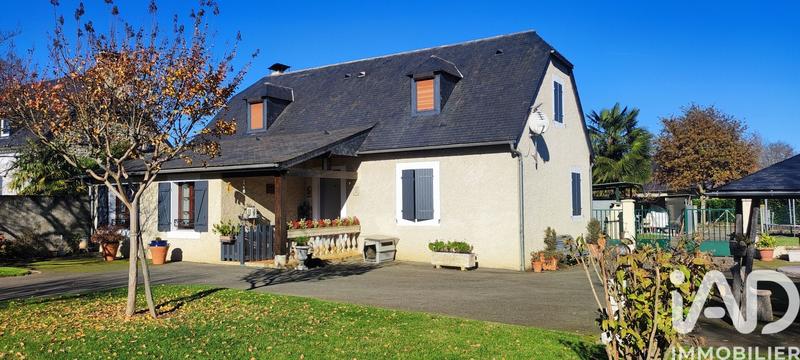 Maison - 139 m² - 5 pièces