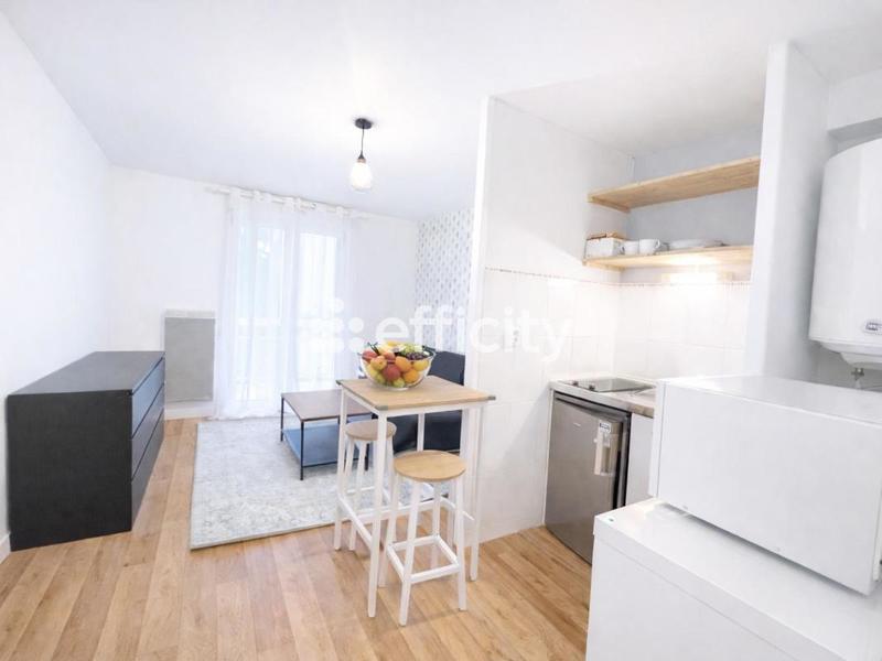 Studio - 21 m² - 1 pièce