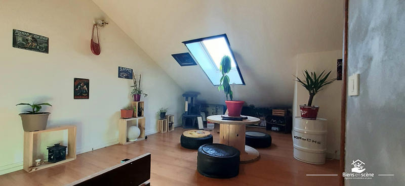 Maison - 105 m² - 5 pièces