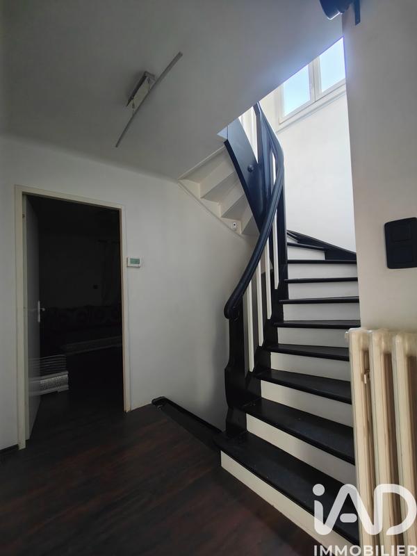 Maison - 95 m² - 5 pièces