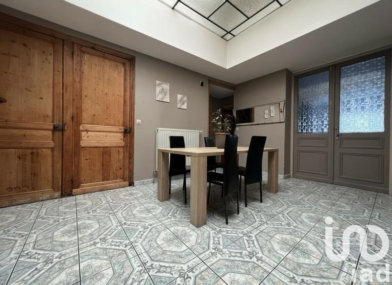 Maison - 170 m² - 5 pièces