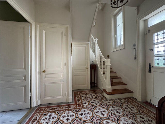 Maison - 147 m² - 5 pièces