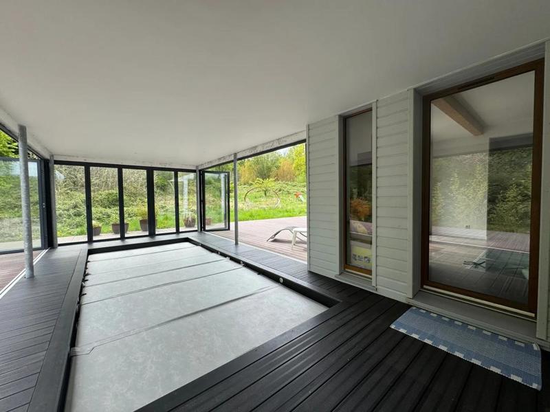 Maison - 210 m² - 7 pièces