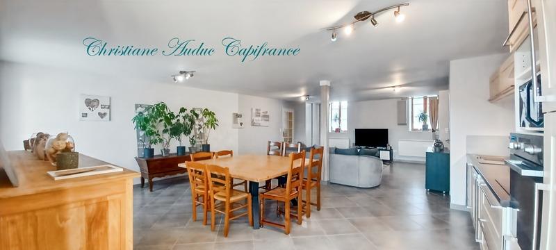 Maison - 91 m² - 4 pièces
