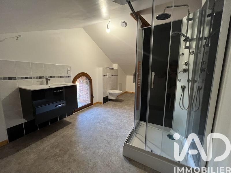 Maison - 238 m² - 7 pièces
