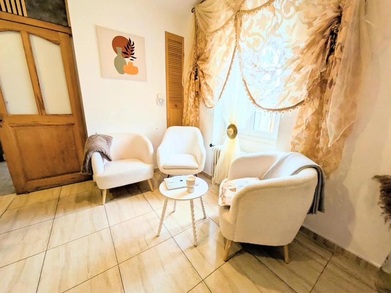 Maison - 120 m² - 7 pièces