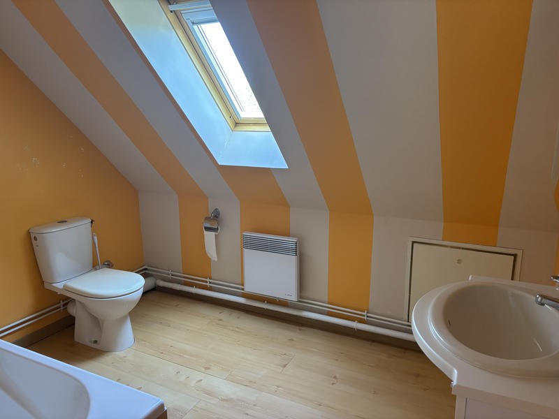 Maison - 140 m² - 7 pièces