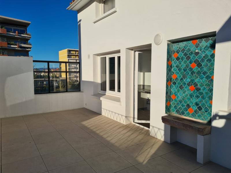 Appartement - 710 m²