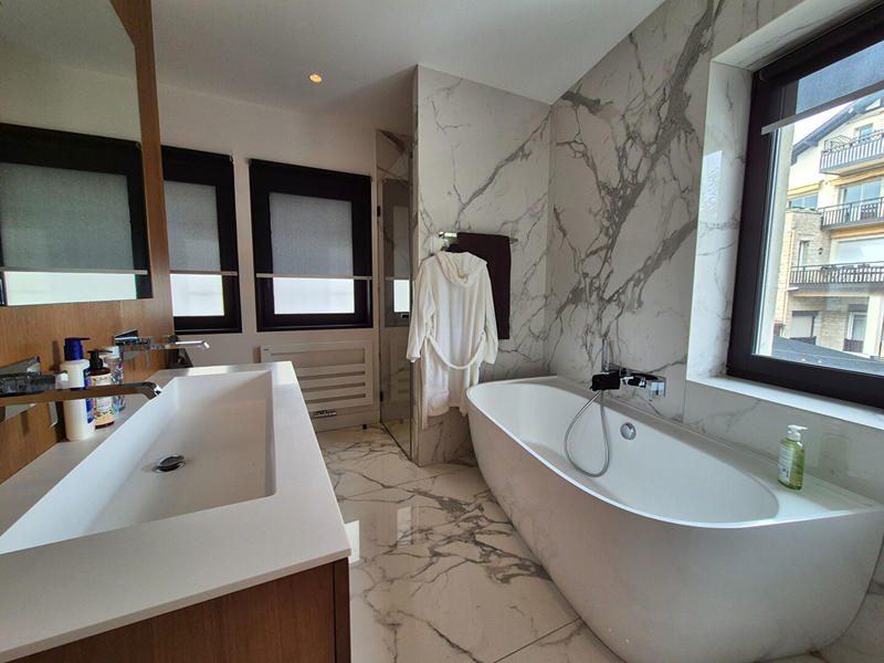 Appartement - 89 m² - 4 pièces