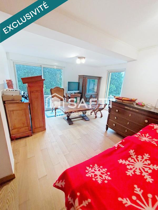 Maison - 150 m² - 7 pièces