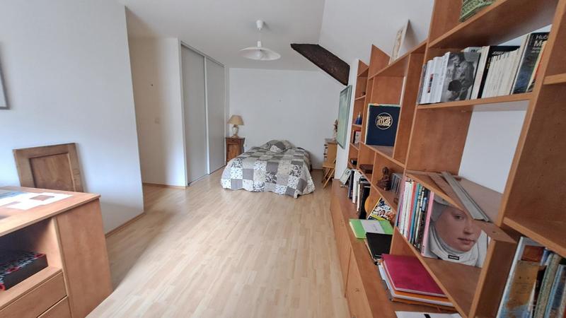 Appartement - 84 m² - 3 pièces