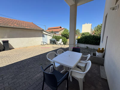 Immeuble - 189 m² - 8 pièces