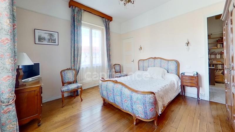 Maison - 130 m² - 6 pièces