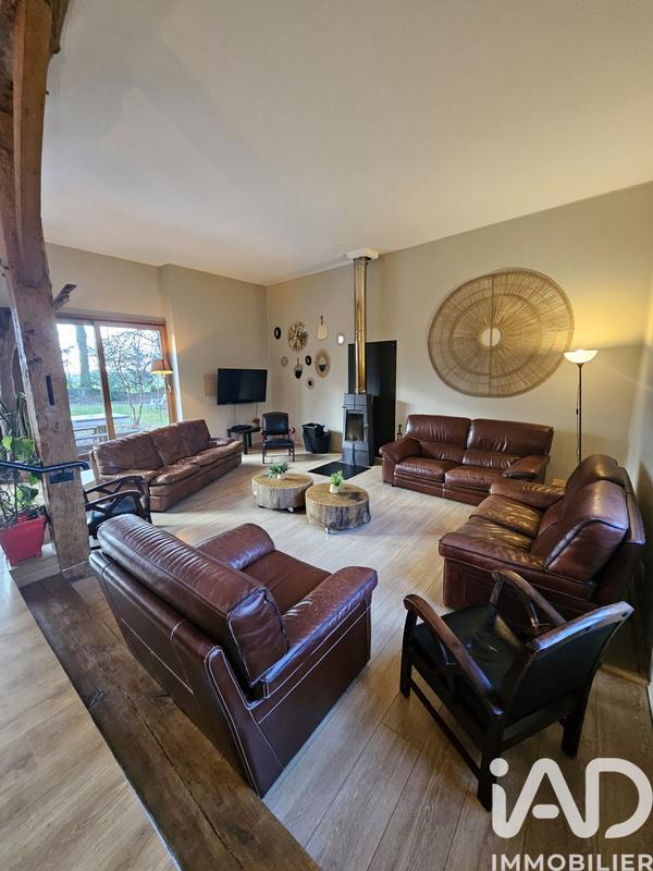 Maison de campagne - 251 m² - 7 pièces