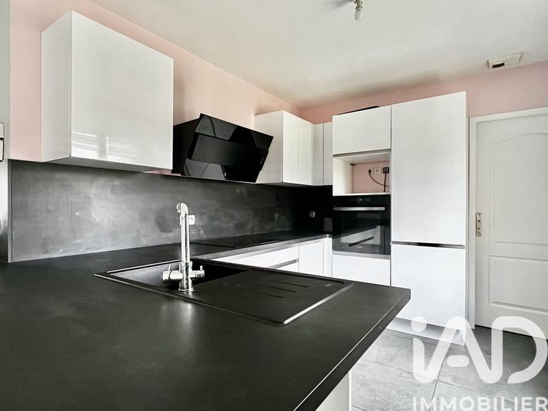 Maison - 100 m² - 5 pièces