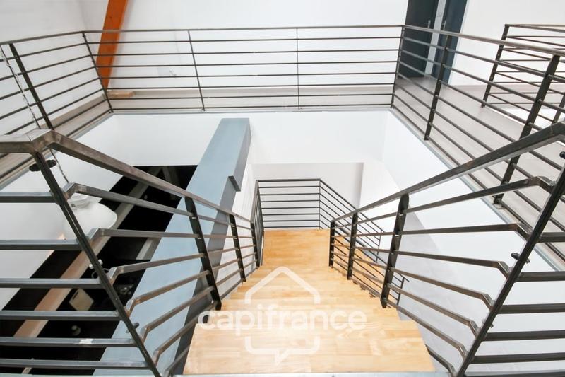 Maison - 230 m² - 6 pièces