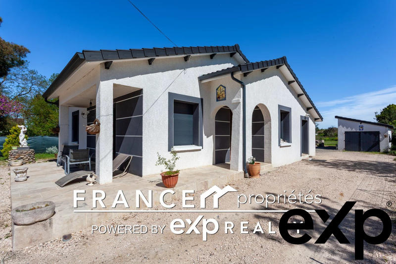 Maison - 80 m² - 4 pièces