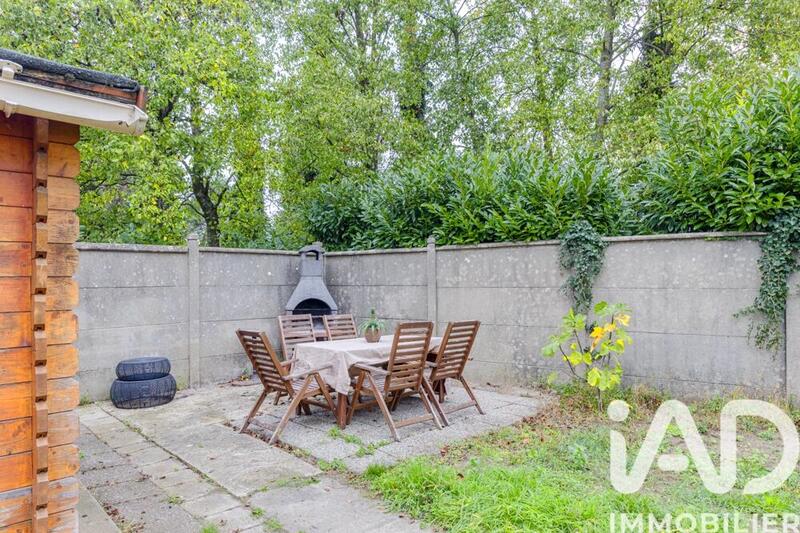 Maison - 90 m² - 6 pièces