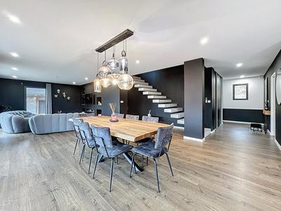 Maison - 177 m² - 5 pièces