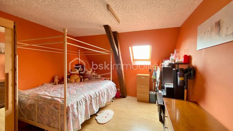 Maison en pierre - 200 m² - 9 pièces