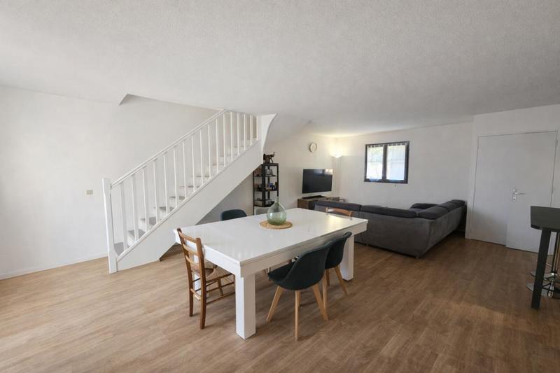 Maison - 92 m² - 4 pièces