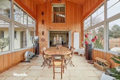 Maison - 203 m² - 7 pièces