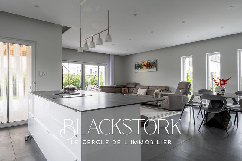 Maison - 150 m² - 6 pièces