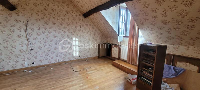 Maison ancienne - 211 m² - 10 pièces