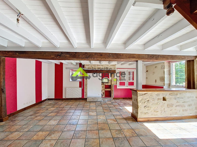 Maison - 170 m² - 7 pièces