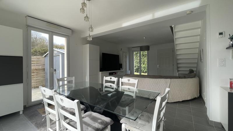 Maison - 101 m² - 6 pièces