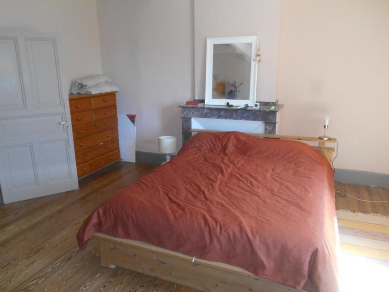 Propriété - 790 m² - 7 pièces