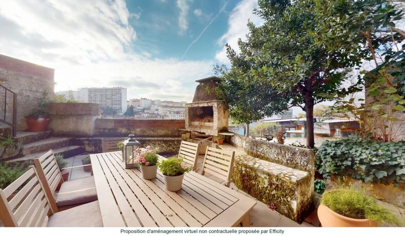 Appartement - 100 m² - 5 pièces