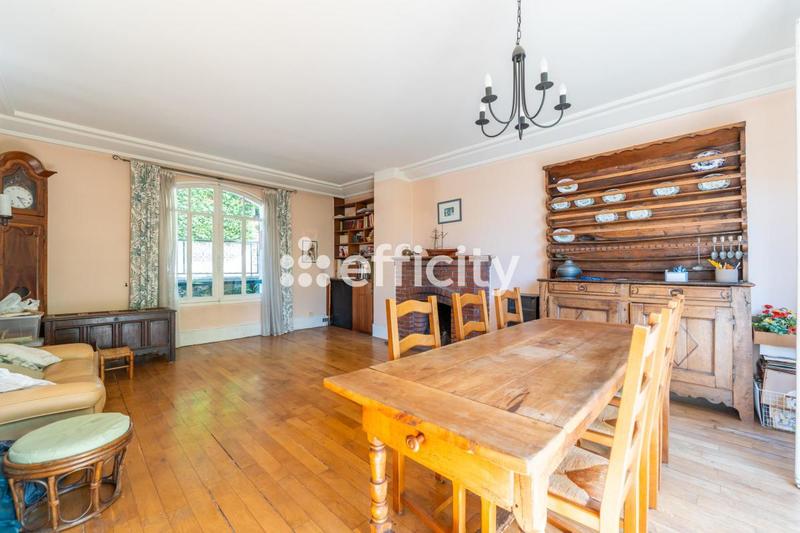 Maison - 115 m² - 6 pièces