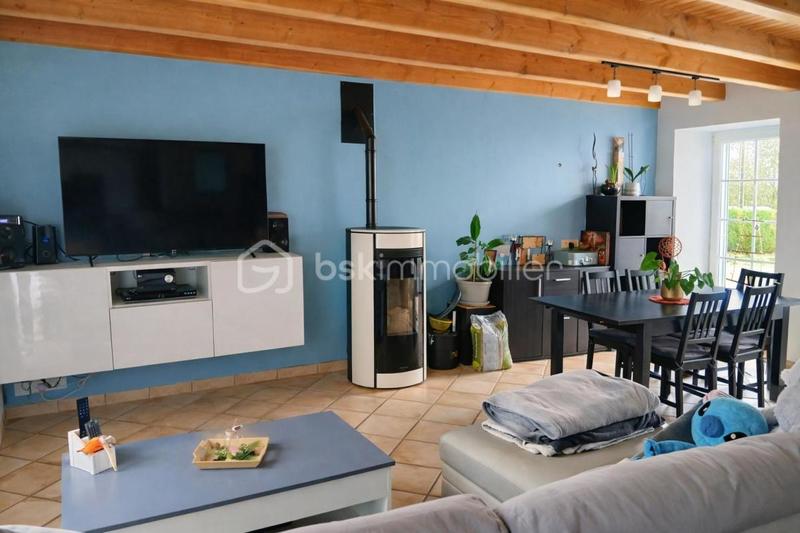 Maison - 104 m² - 6 pièces