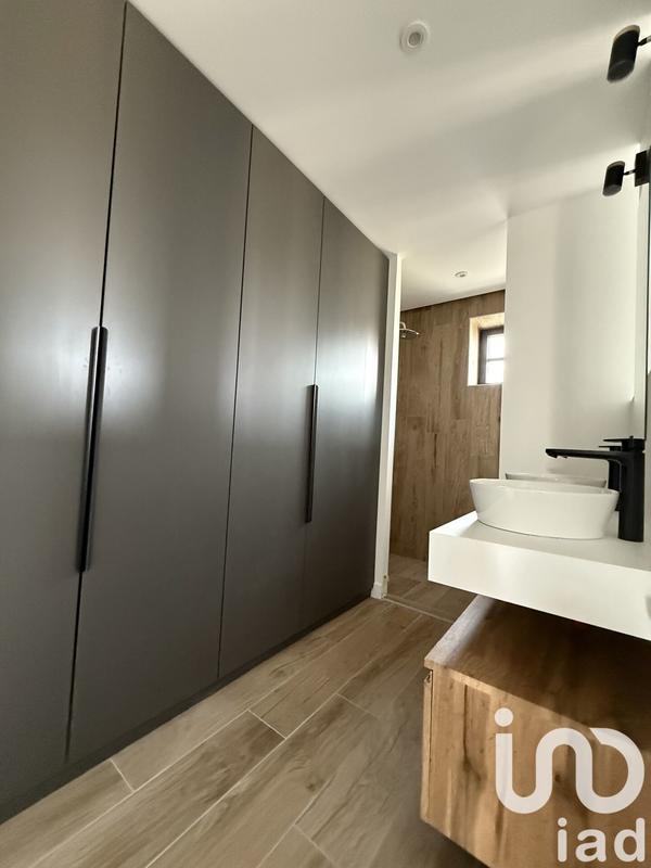 Maison - 169 m² - 8 pièces