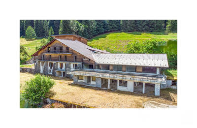 Immeuble - 1 500 m²