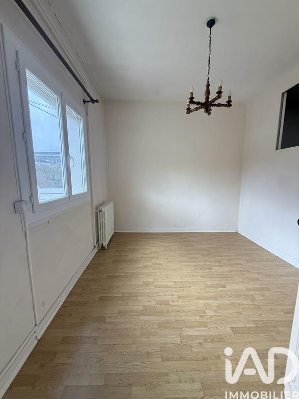 Maison - 88 m² - 6 pièces