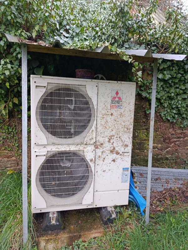 Maison - 140 m² - 6 pièces