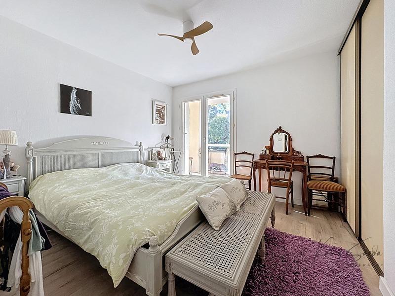 Appartement - 82 m² - 3 pièces